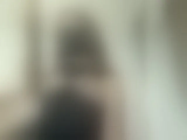 Live sex webcam photo for Saliss1 #294122737
