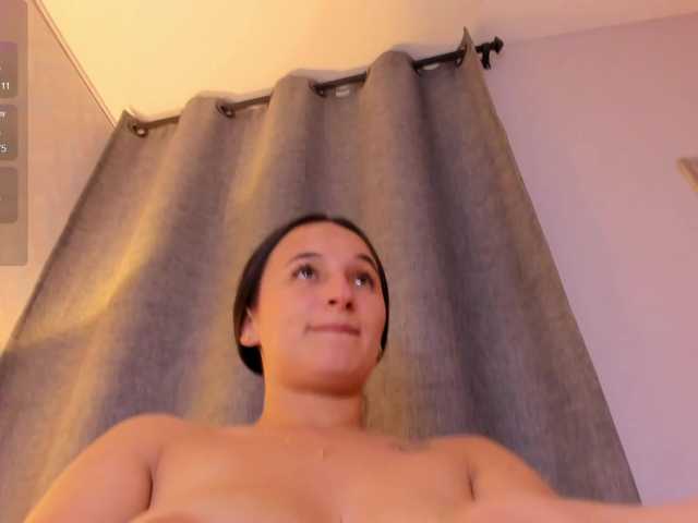 Live sex webcam photo for SallyAzmani #277827595