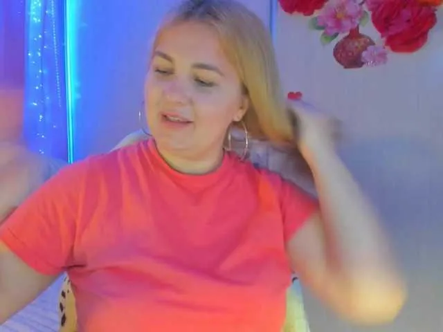 Live sex webcam photo for SallyNex4u #290712037