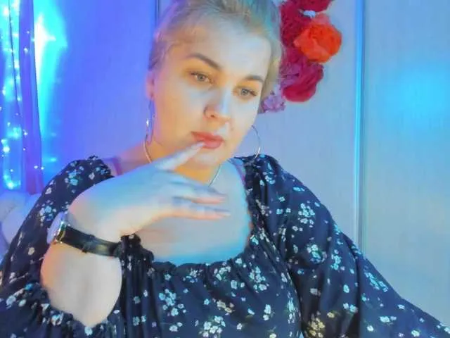 Live sex webcam photo for SallyNex4u #290891001