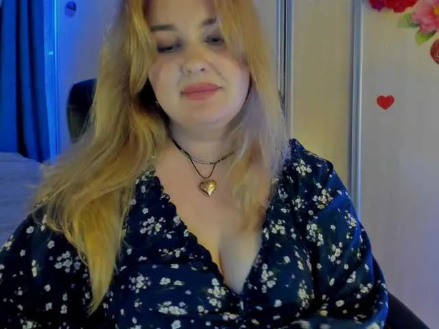 Live sex webcam photo for SallyNex4u #292263644