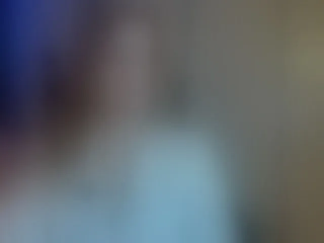 Live sex webcam photo for SallyNex4u #294047632