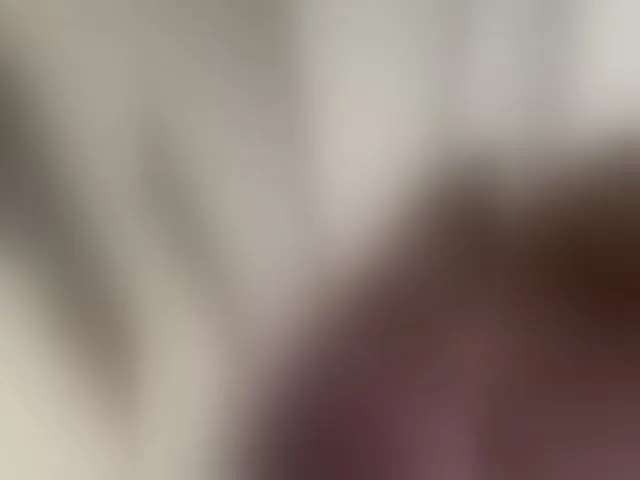 Live sex webcam photo for SallyeLeins #293920175