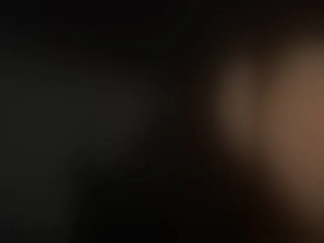Live sex webcam photo for SallyeLeins #293928434