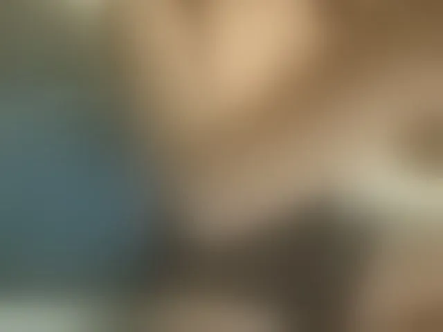 Live sex webcam photo for SallyeLeins #293941133