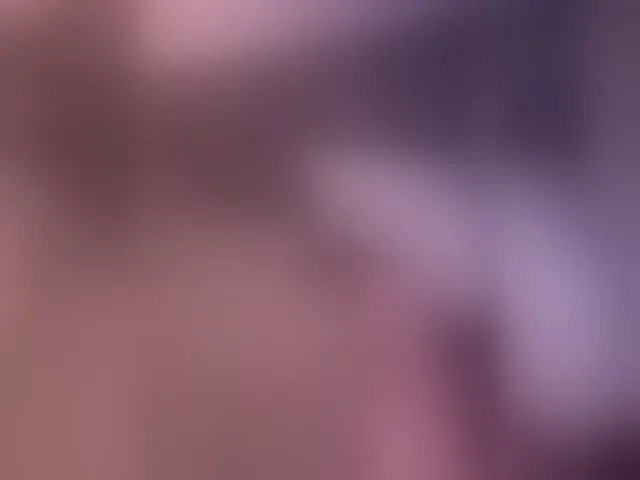 Live sex webcam photo for SallyeLeins