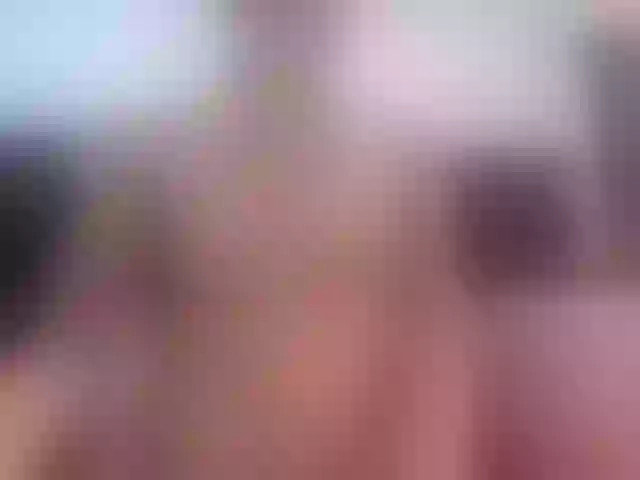 Live sex webcam photo for SaloHeaven #277374733