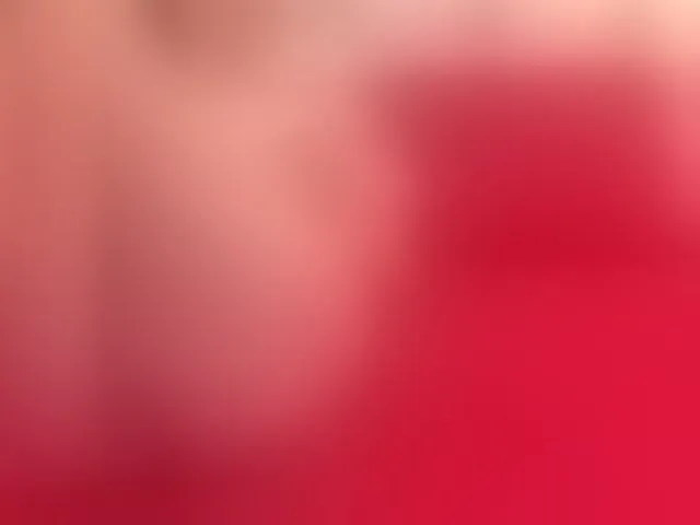 Live sex webcam photo for SaloHeaven #293358233