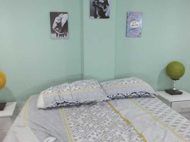 Live sex webcam photo for SalomePrice #272646767