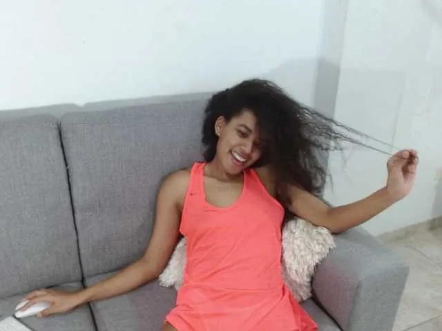 Live sex webcam photo for SalomePrice #274418675