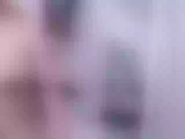 Live sex webcam photo for Salomecastro #273599578