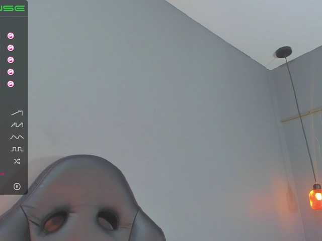 Live sex webcam photo for Sam-coner #272065332