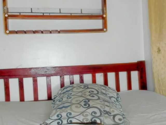 Live sex webcam photo for Sam9338 #291012077