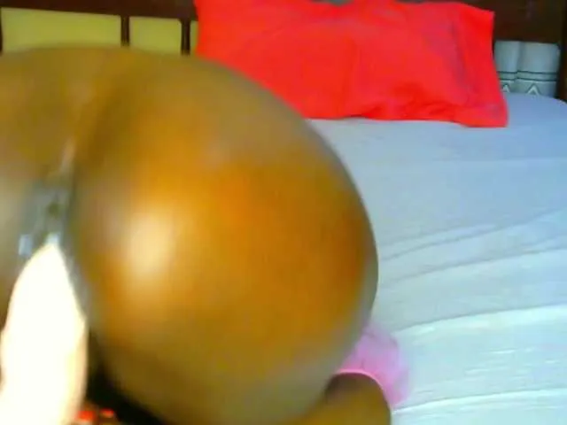 Live sex webcam photo for Sam9338 #292328459