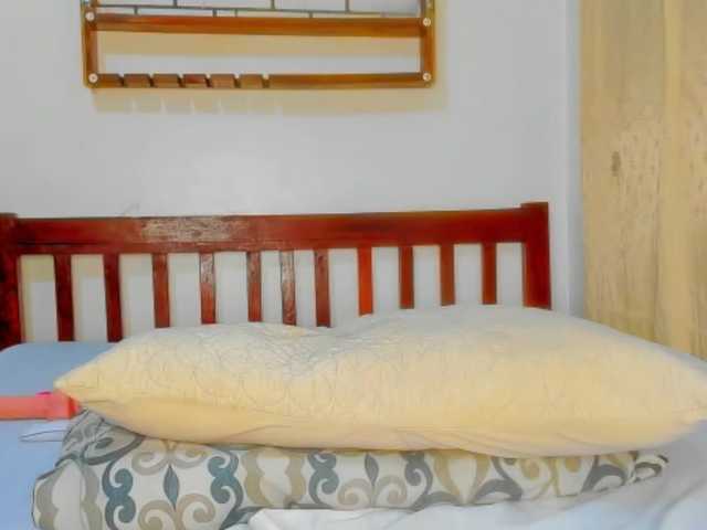 Live sex webcam photo for Sam9338 #292410262