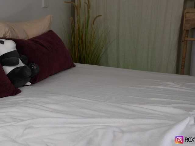 Live sex webcam photo for SamMargoMd #275888150