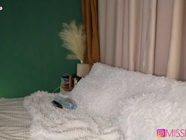 Live sex webcam photo for SamMargoMd #291851158