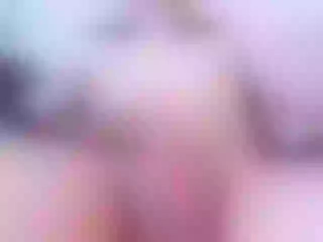 Live sex webcam photo for SamPetherson #289782476