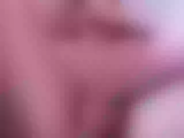 Live sex webcam photo for SamPetherson #290386359