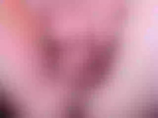 Live sex webcam photo for SamPetherson #290387992