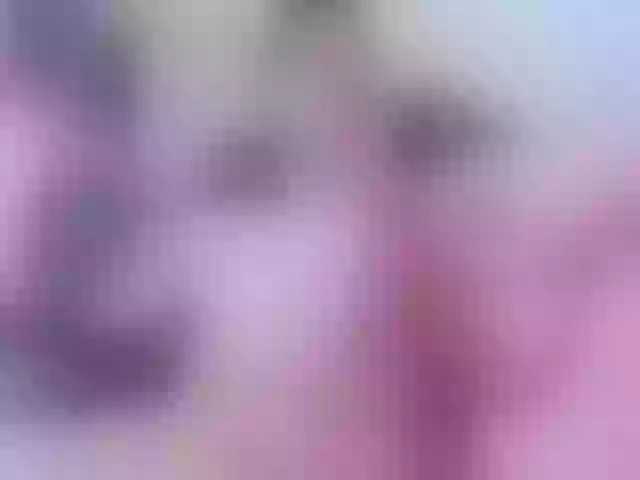 Live sex webcam photo for SamPetherson #290448604