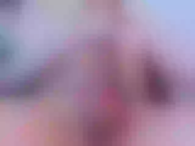 Live sex webcam photo for SamPetherson #290801377