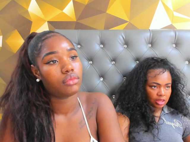 Live sex webcam photo for SamYKaytlin #277760139