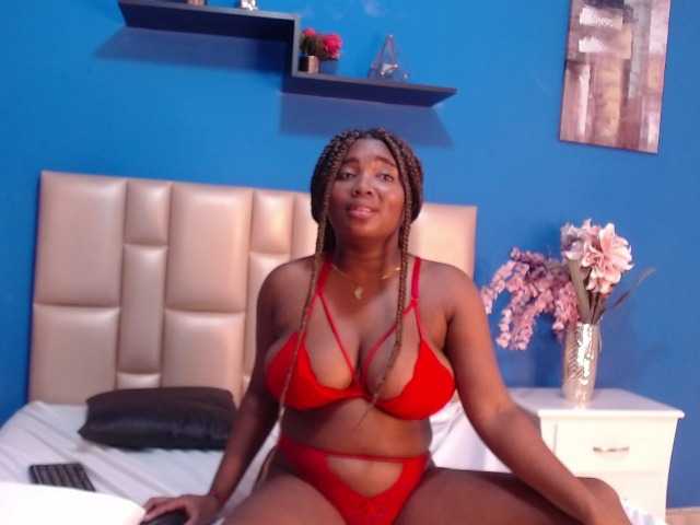 Live sex webcam photo for SamaantaEvans #276195098