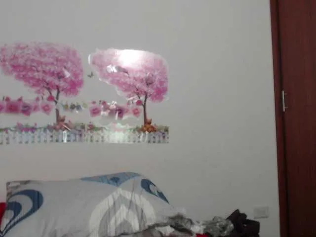 Live sex webcam photo for Samantha-tay #273028778