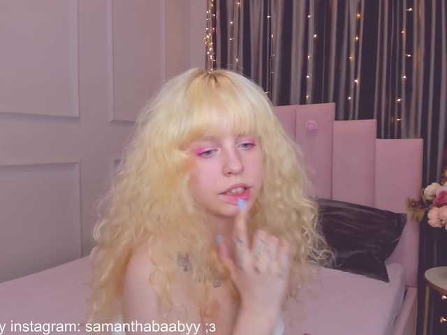 Live sex webcam photo for SamanthaBaby #274223079