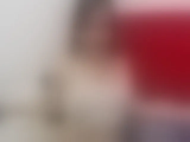 Live sex webcam photo for SamanthaCastell13 #290682204