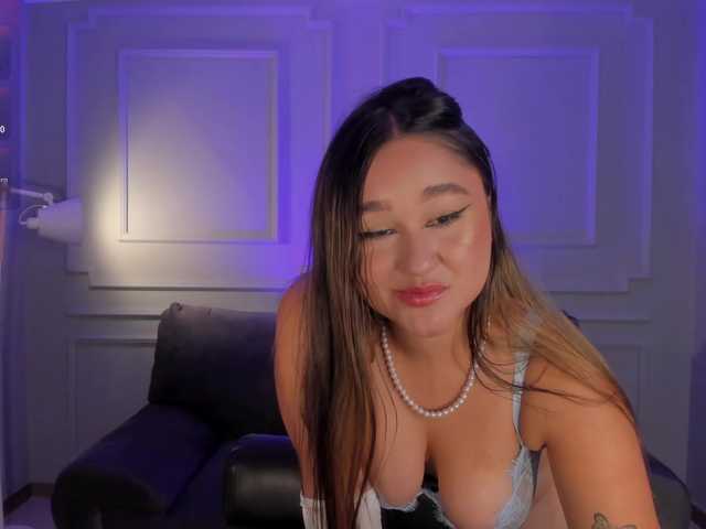 Live sex webcam photo for SamanthaConnor #290286291