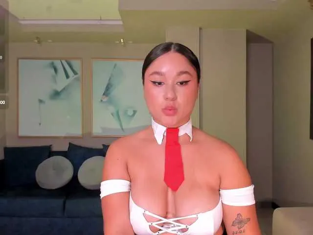 Live sex webcam photo for SamanthaConnor #290497792