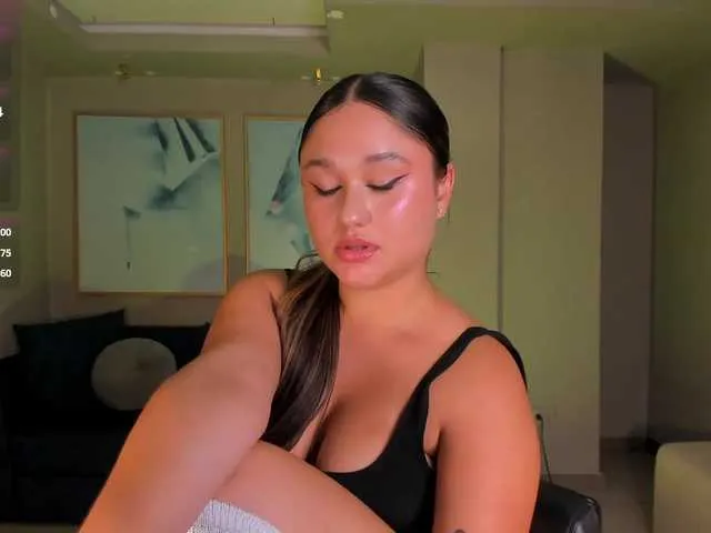 Live sex webcam photo for SamanthaConnor #290585606