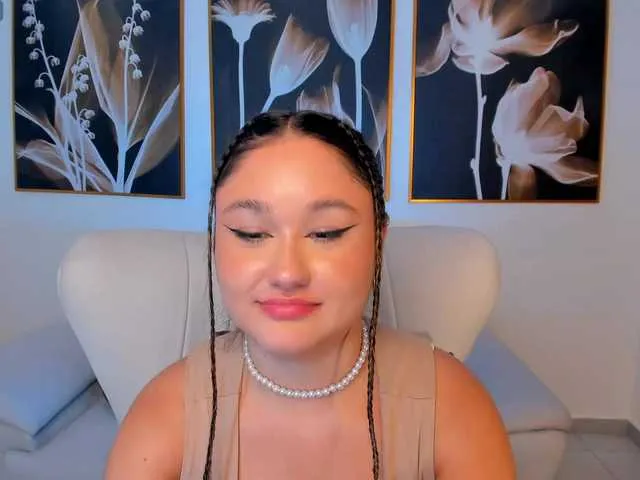 Live sex webcam photo for SamanthaConnor #290658121