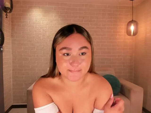 Live sex webcam photo for SamanthaConnor #291720819
