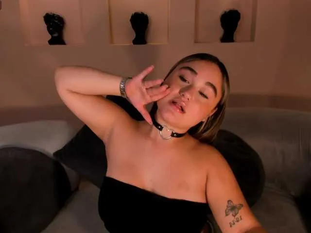 Live sex webcam photo for SamanthaConnor #291760642