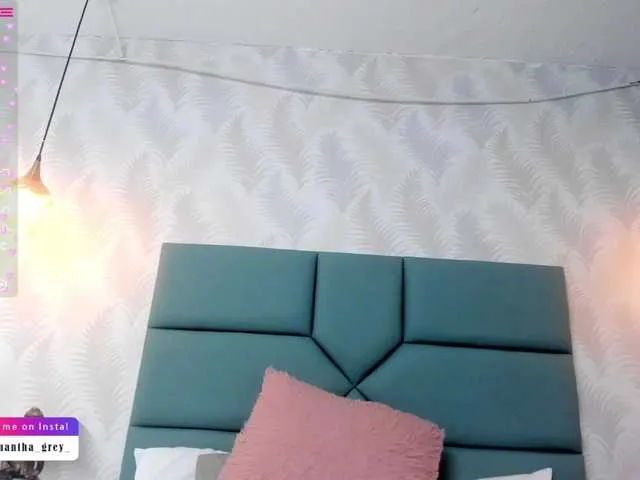 Live sex webcam photo for SamanthaGrey #273666792