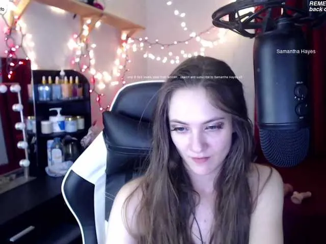 Live sex webcam photo for SamanthaHayes #272532885