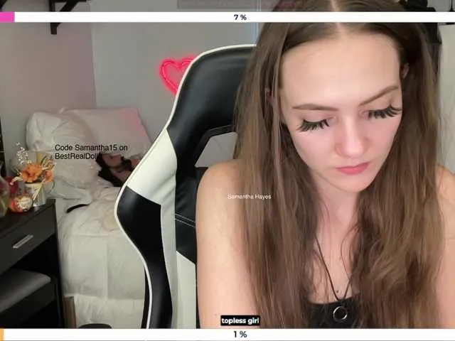 Live sex webcam photo for SamanthaHayes #276273315