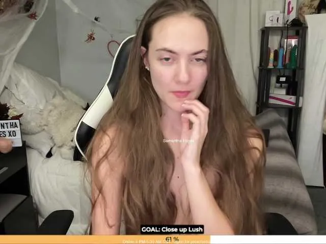 Live sex webcam photo for SamanthaHayes #276562607