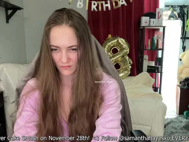 Live sex webcam photo for SamanthaHayes #276765591