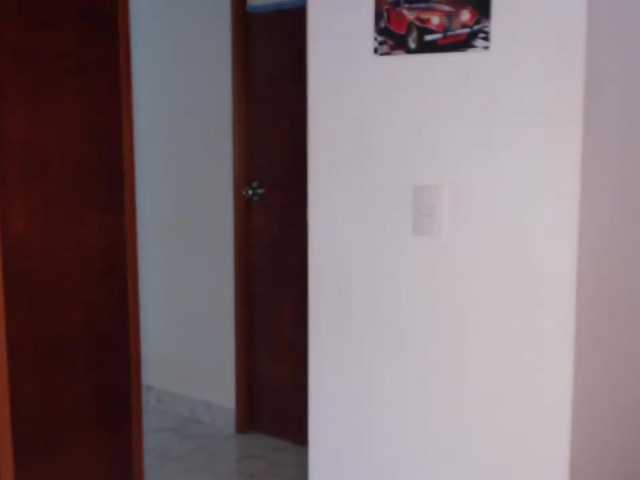 Live sex webcam photo for SamanthaHot24 #272136385