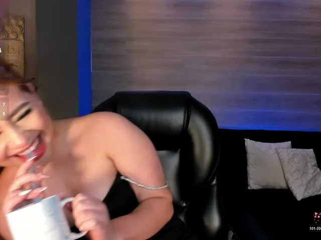 Live sex webcam photo for SamanthaKlein #292133664