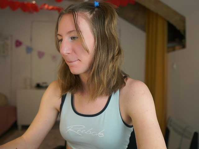 Live sex webcam photo for SamanthaSaint18 #277366062