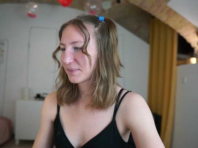 Live sex webcam photo for SamanthaSaint18 #277523923