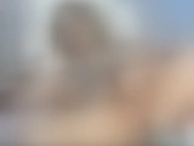 Live sex webcam photo for Samanthamonsal #293057593