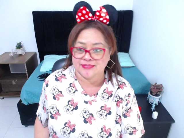 Live sex webcam photo for Samantta-Jone #273025952