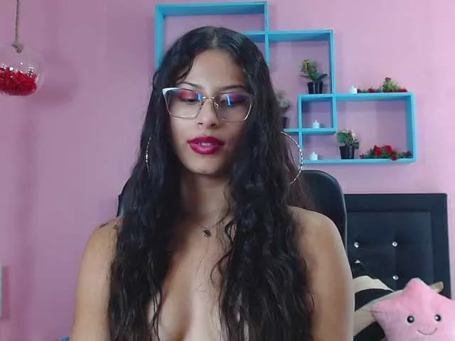 Live sex webcam photo for SamaraCortez #277142027