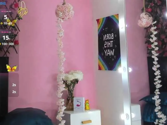 Live sex webcam photo for SamaraCortez #291227854